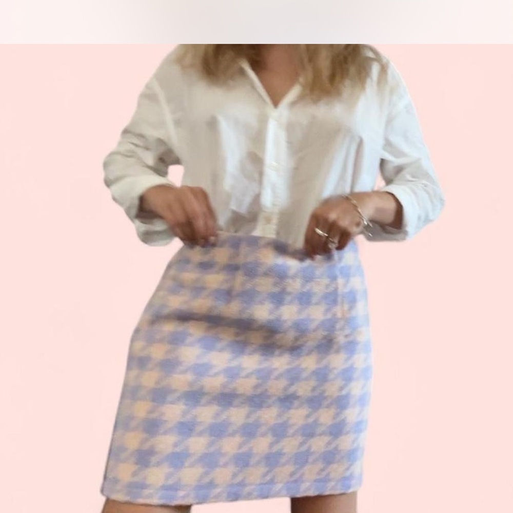 bundle Blue and Cream Houndstooth Skirt and pink skirt